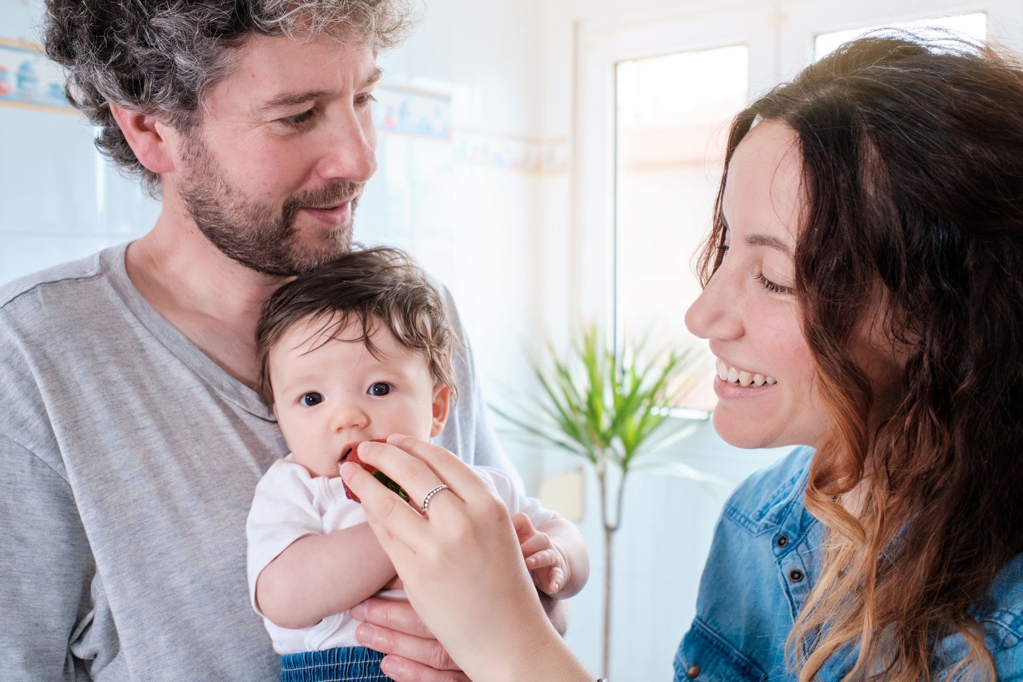 Is Your Baby 6 Months Or Older? Keep An Eye Out For These Nutrients